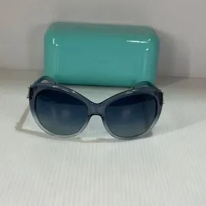 Tiffany & Co. | Accessories | Womans Tiffany Sunglasses Cat  display picture 1